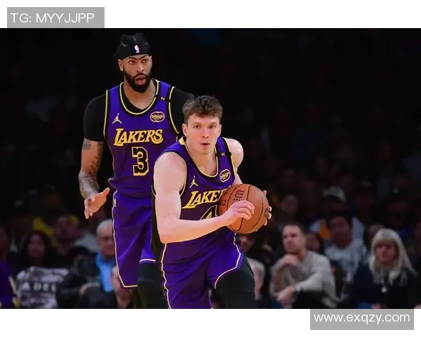 2021NBA常规赛精彩回顾76人对阵森林狼的激烈对决与精彩瞬间分析 2021NBA常规赛精彩回顾76人对阵森林狼的激烈对决与精彩瞬间分析